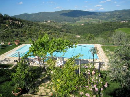 Farmhouse holiday in Tuscany